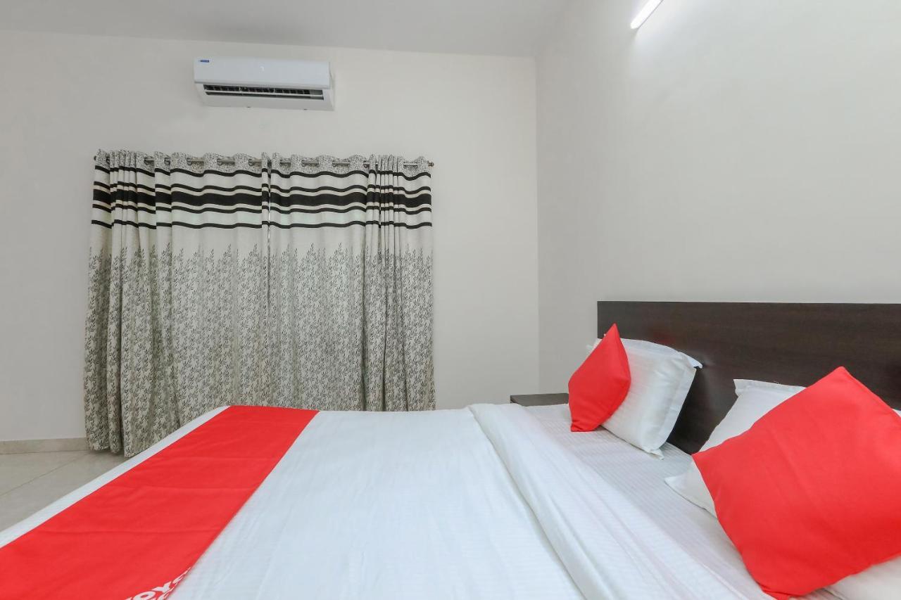 Oyo 22211 Shree Ankanatheshwara Residency Otel Nanjangud Dış mekan fotoğraf
