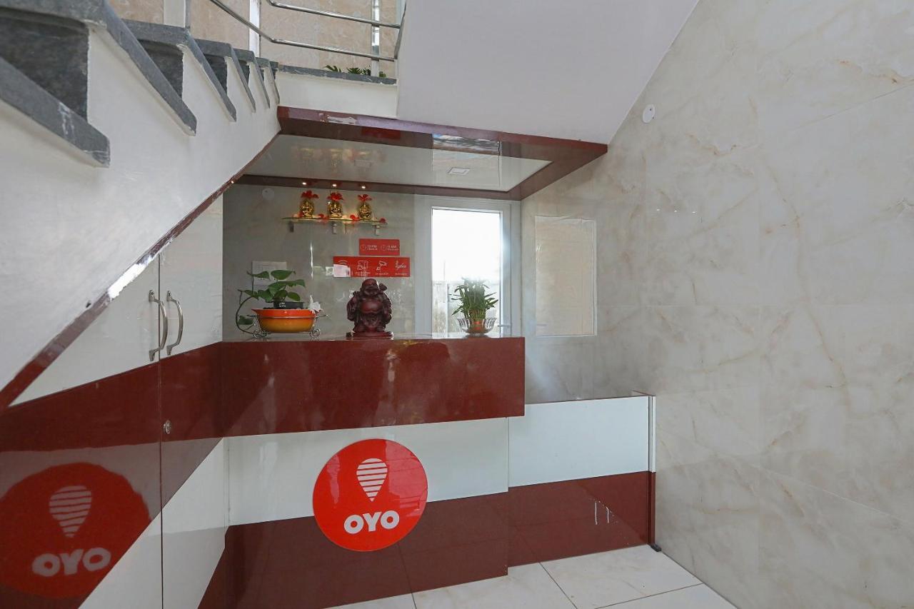 Oyo 22211 Shree Ankanatheshwara Residency Otel Nanjangud Dış mekan fotoğraf
